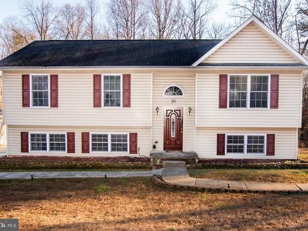 26 LOVELACE LANE, STAFFORD, VA 22554