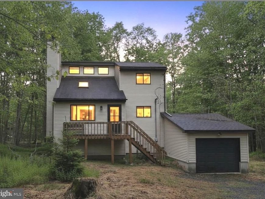 19 Livingston Lane, Gouldsboro, PA 18424 Main Photo
