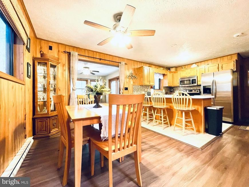 19 Livingston Lane, Gouldsboro, PA 18424 Main Photo