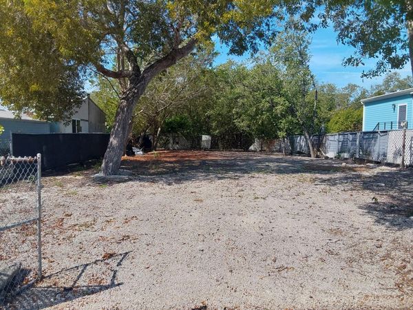 245 Cuba Road, Tavernier, FL 33070