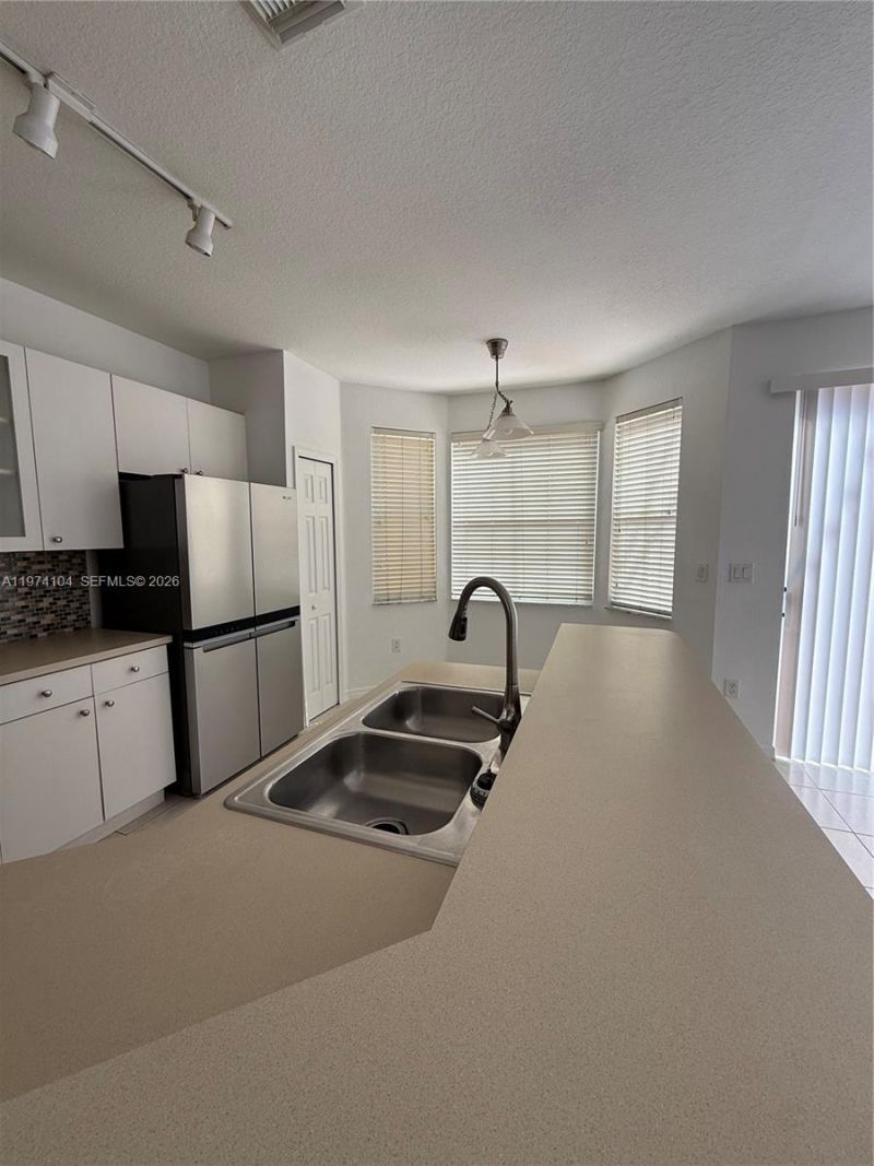 Please Call For Address, Miami, FL 33193 Photo