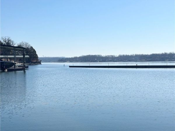 18130 Millstone Cove Road , Unit 439, Gravois Mills, MO 65037