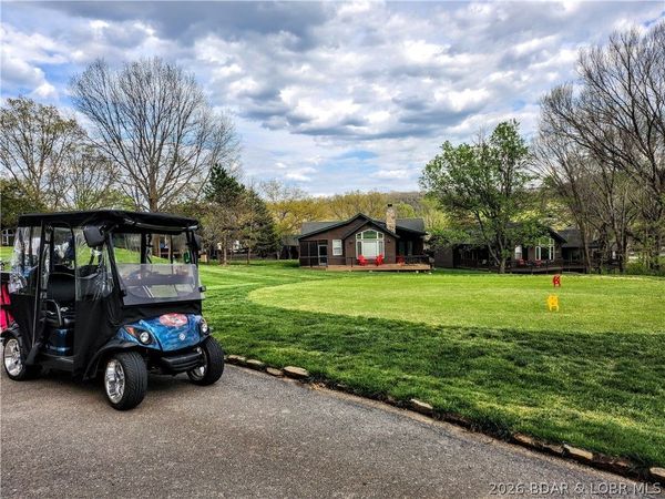 42 Cottage Park W, Unit 30, Camdenton, MO 65020