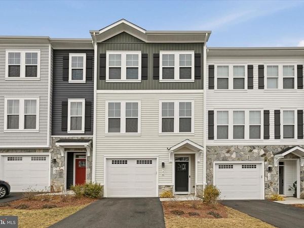 124 CHECKERSPOT WAY, LAKE FREDERICK, VA 22630