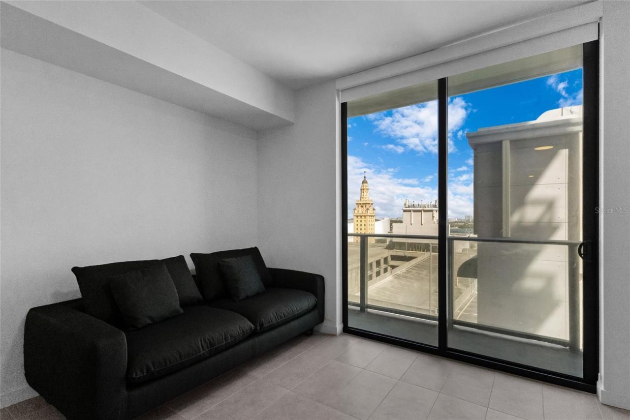 121 NE 5th Street , Unit 1500, Miami, FL 33132 Photo