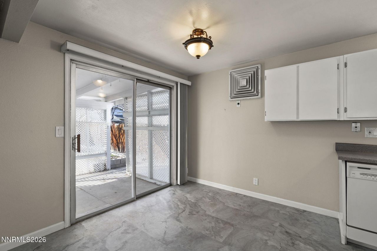 3273 N Truckee Lane, Sparks, NV 89431 Photo