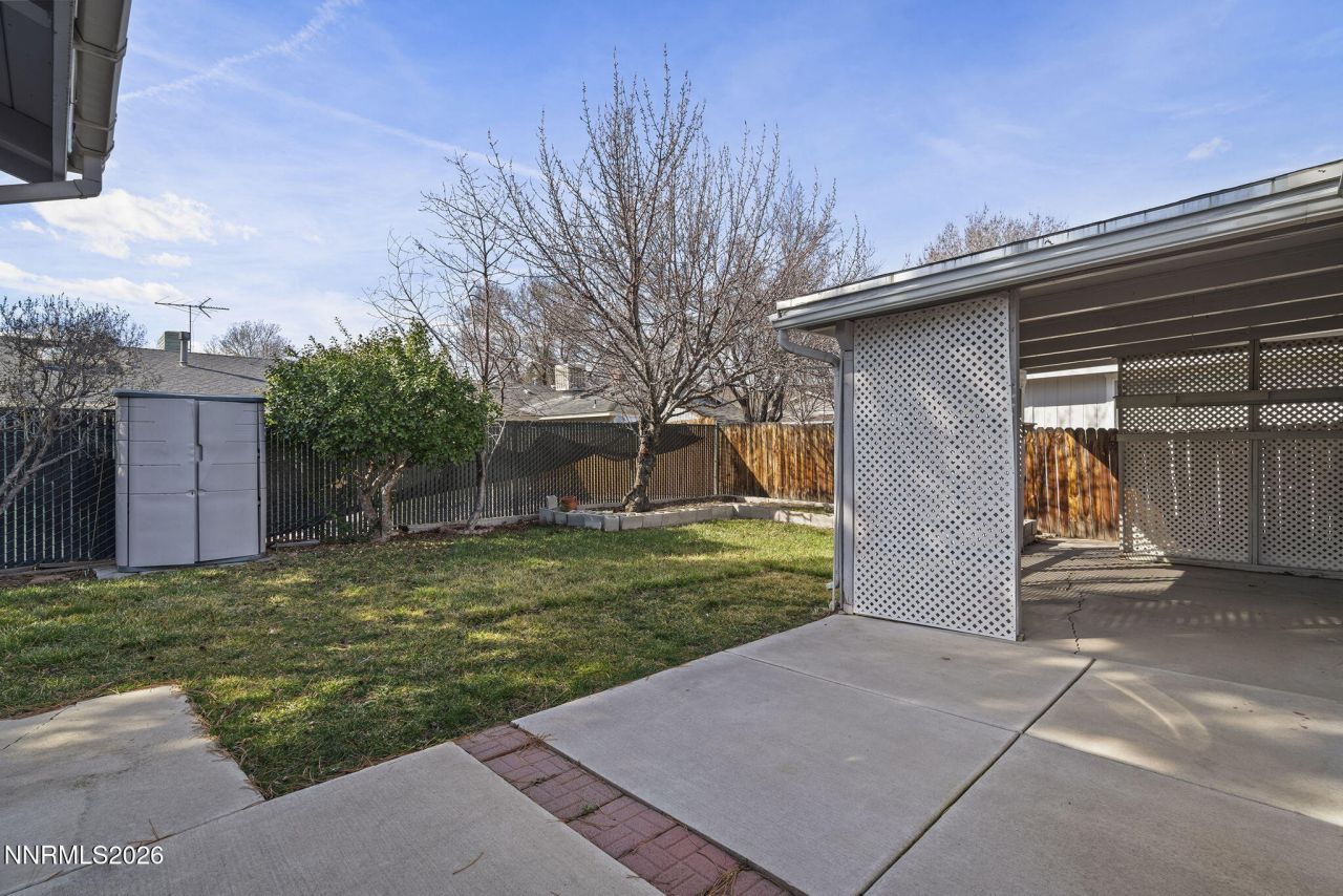 3273 N Truckee Lane, Sparks, NV 89431 Photo