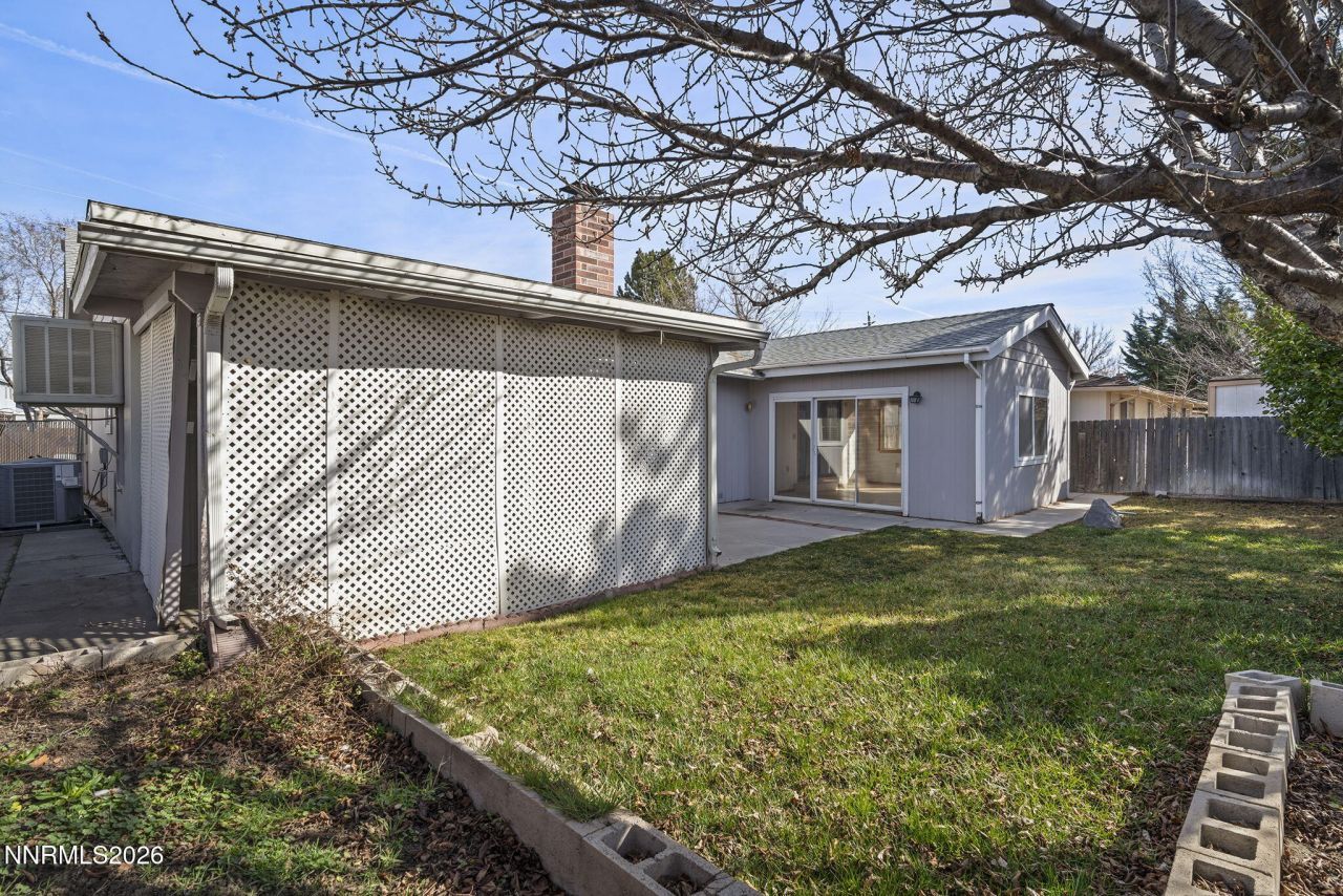 3273 N Truckee Lane, Sparks, NV 89431 Photo