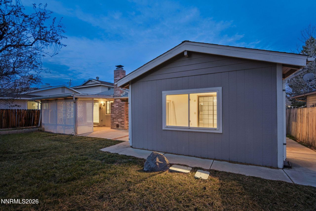 3273 N Truckee Lane, Sparks, NV 89431 Photo