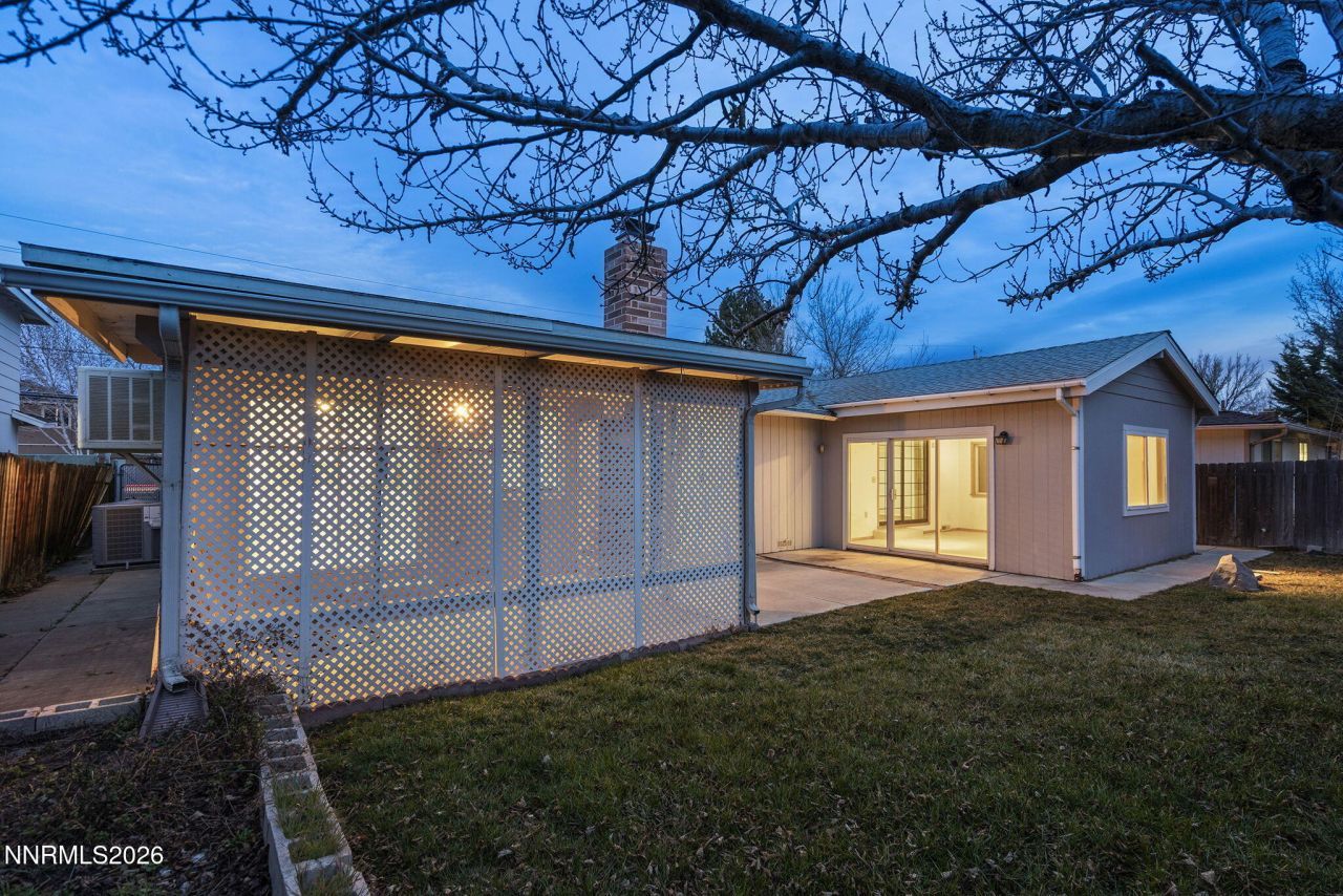 3273 N Truckee Lane, Sparks, NV 89431 Photo