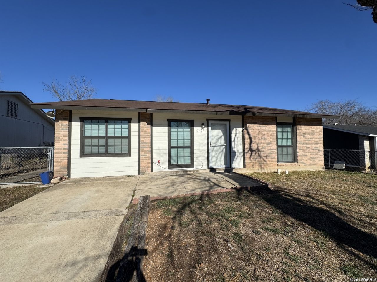 9263 Five Palms, San Antonio, TX 78242 Main Photo