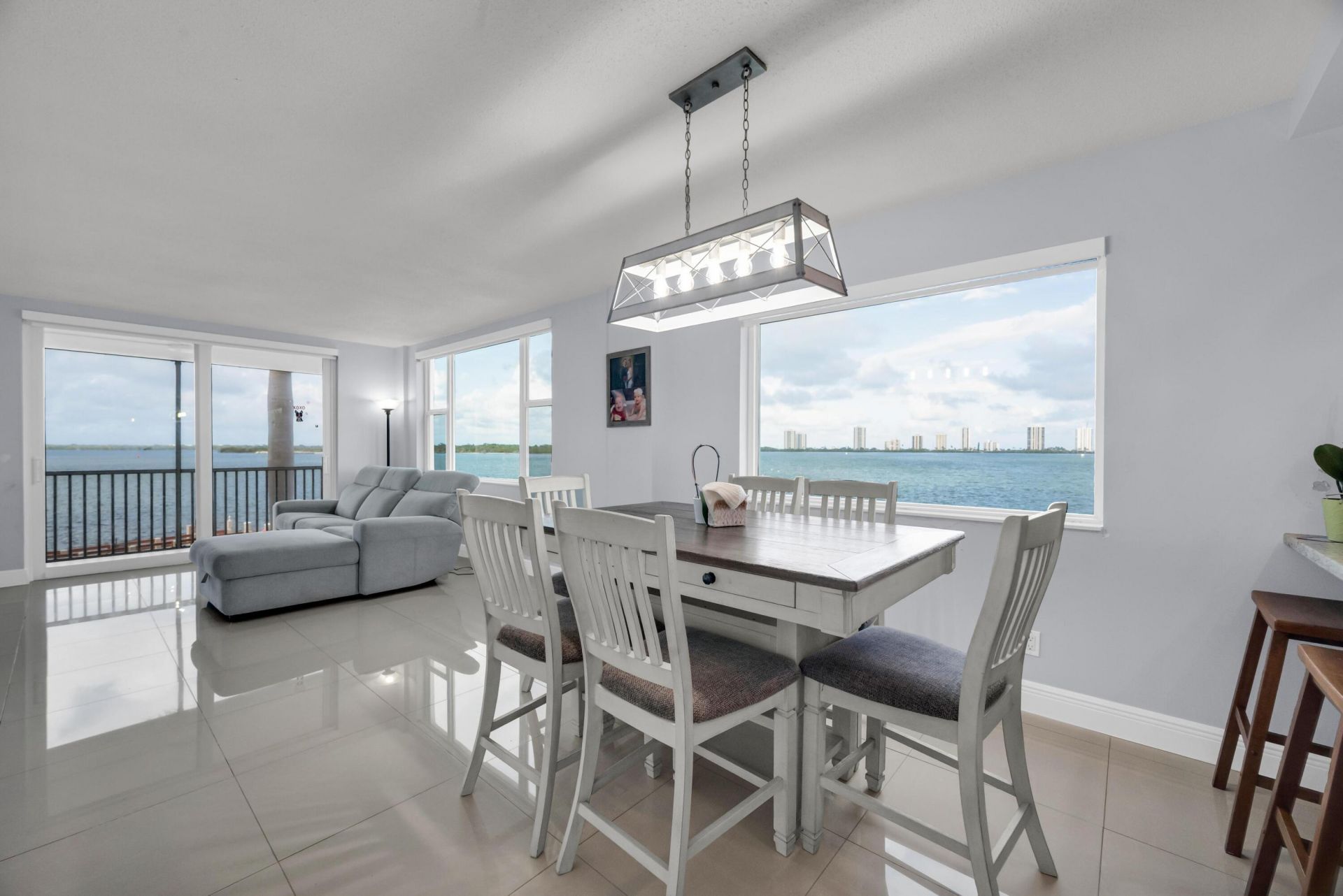 100 Paradise Harbour Boulevard, Unit 304, North Palm Beach, FL 33408 Photo