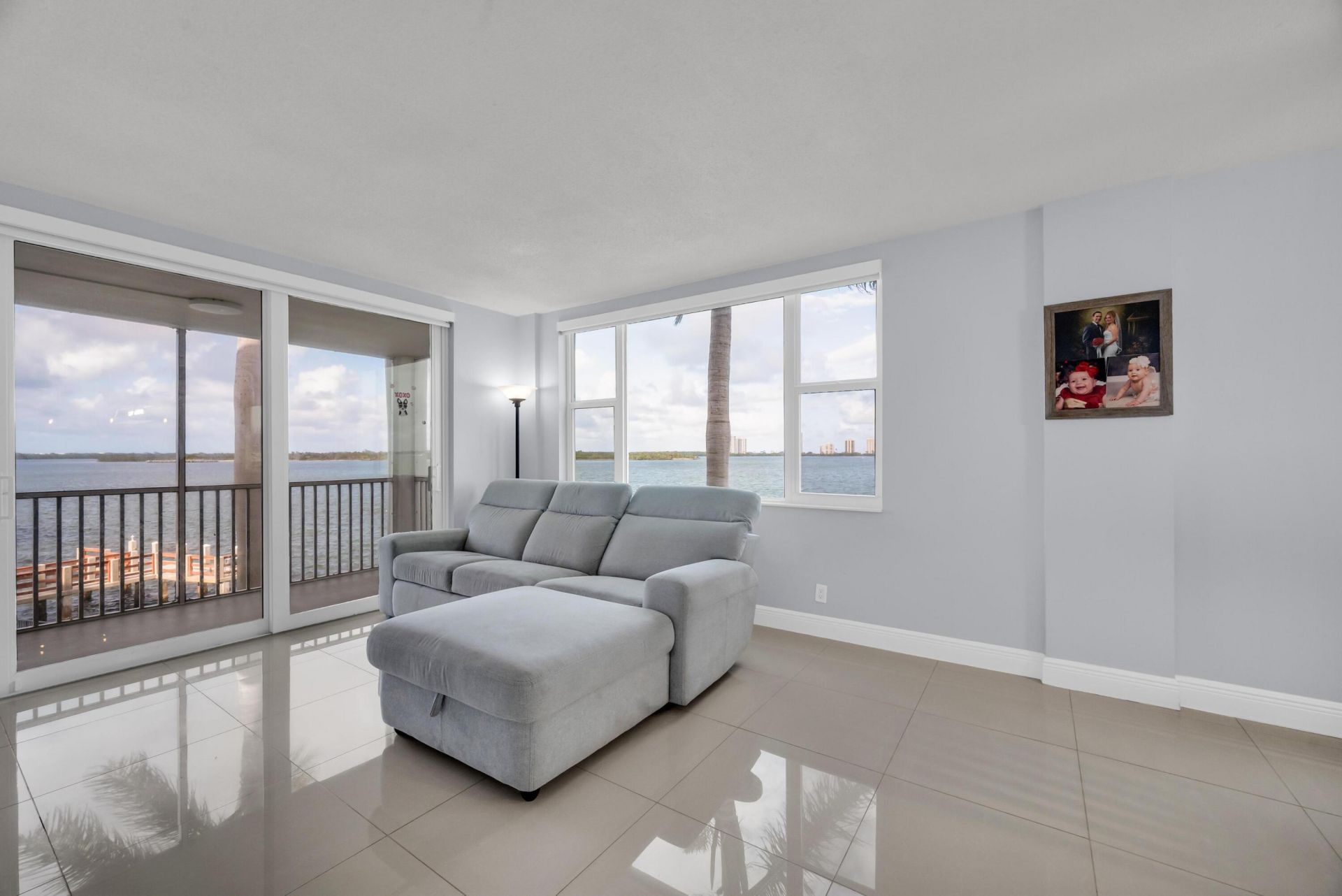 100 Paradise Harbour Boulevard, Unit 304, North Palm Beach, FL 33408 Photo