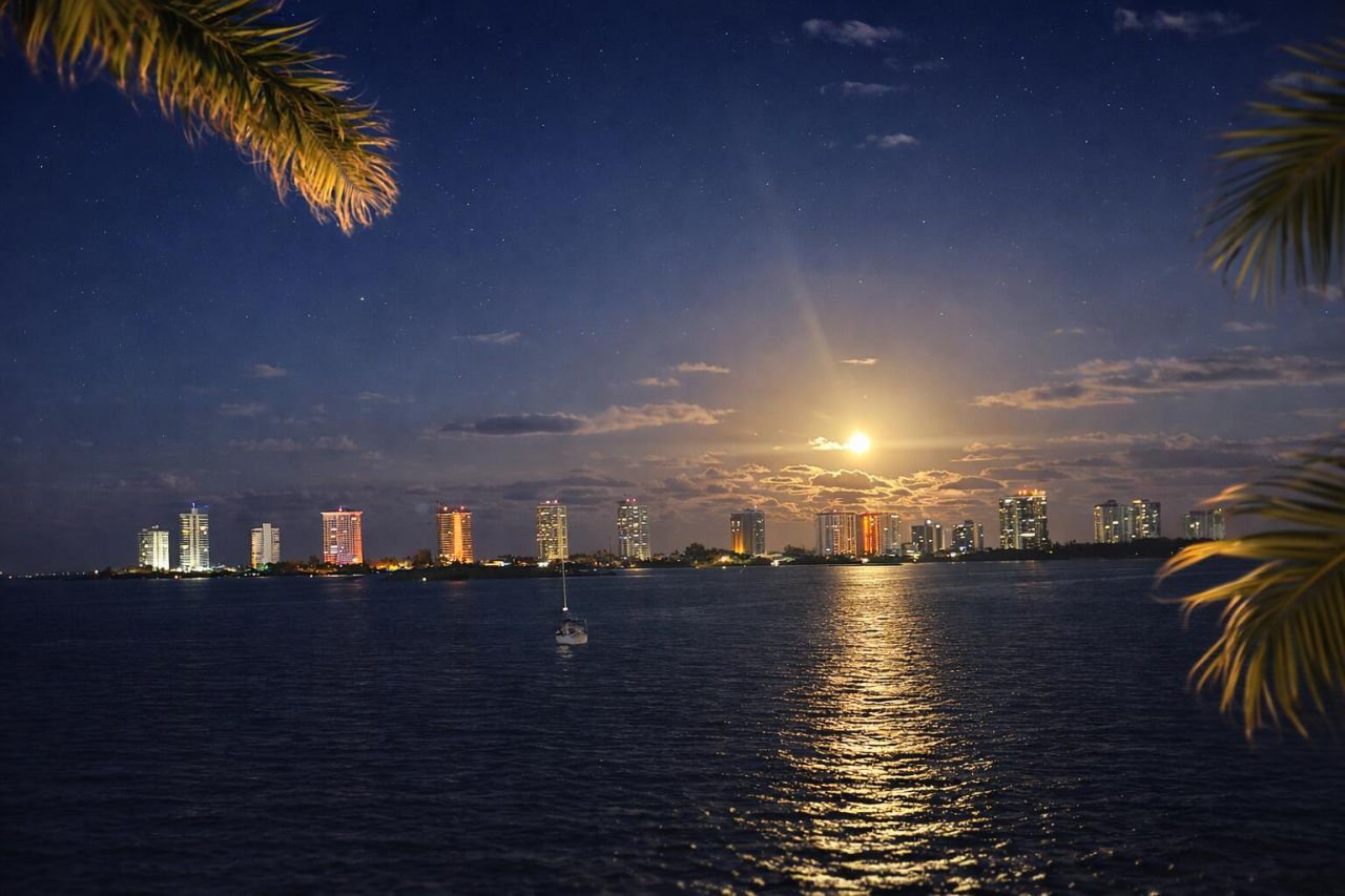 100 Paradise Harbour Boulevard, Unit 304, North Palm Beach, FL 33408 Photo