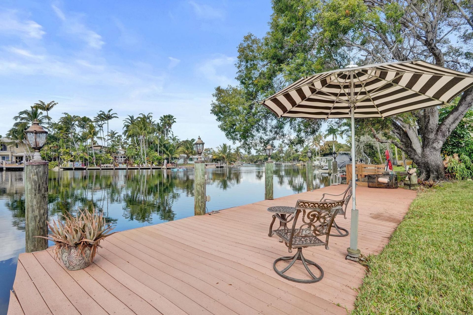 2425 Middle River Drive, Fort Lauderdale, FL 33305 Photo