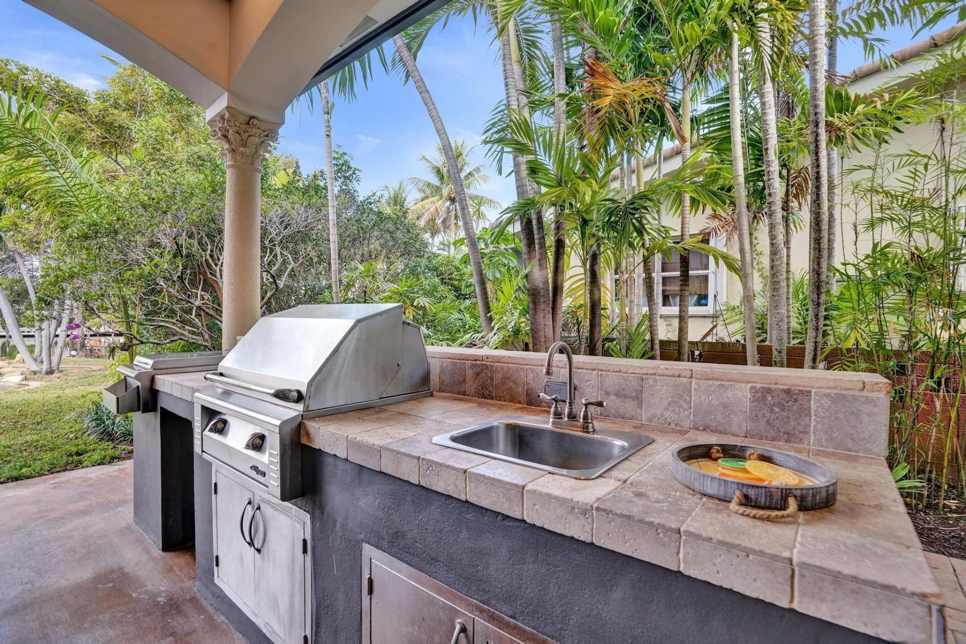 2425 Middle River Drive, Fort Lauderdale, FL 33305 Photo