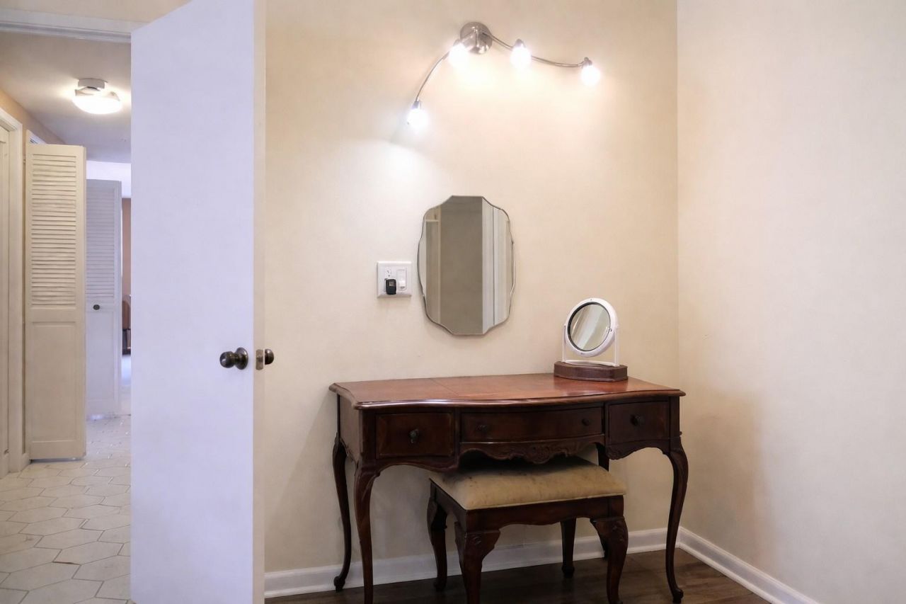 4330 Hillcrest Drive, Unit 420, Hollywood, FL 33021 Photo