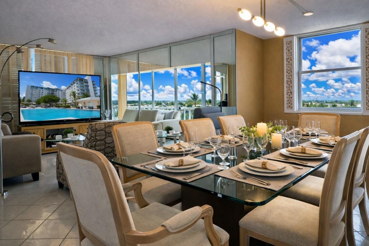 4330 Hillcrest Drive, Unit 420, Hollywood, FL 33021 Photo