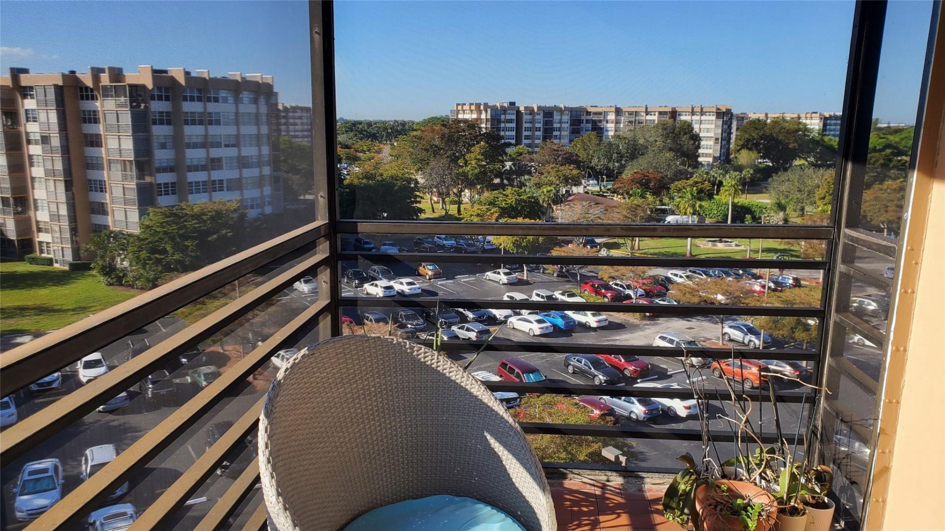 1400 Saint Charles Place, Unit 713, Pembroke Pines, FL 33026 Photo