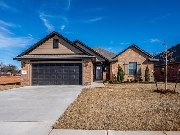 1912 Long Cove Avenue, Mustang, OK 73064