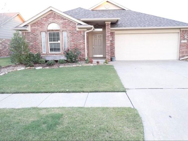 3416 Chester Terrace, Yukon, OK 73099