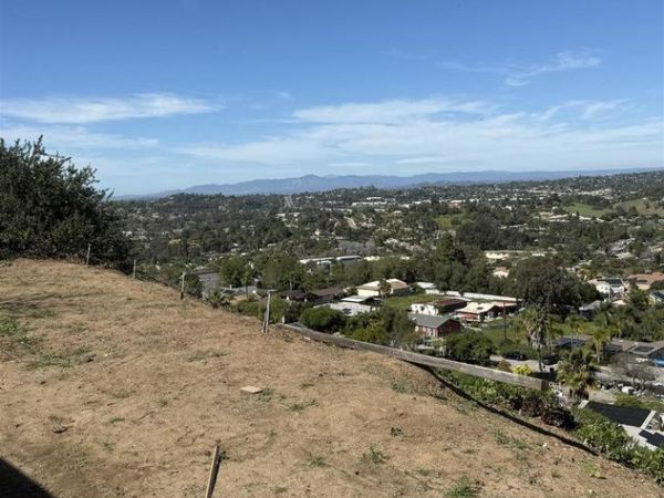 3246 Grand Ave, San Marcos, CA 92078