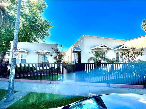 5427 1/2 DAIRY, Long Beach, CA 90805