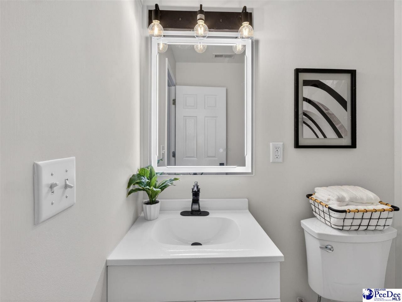 16 Lawton Cir Photo 23