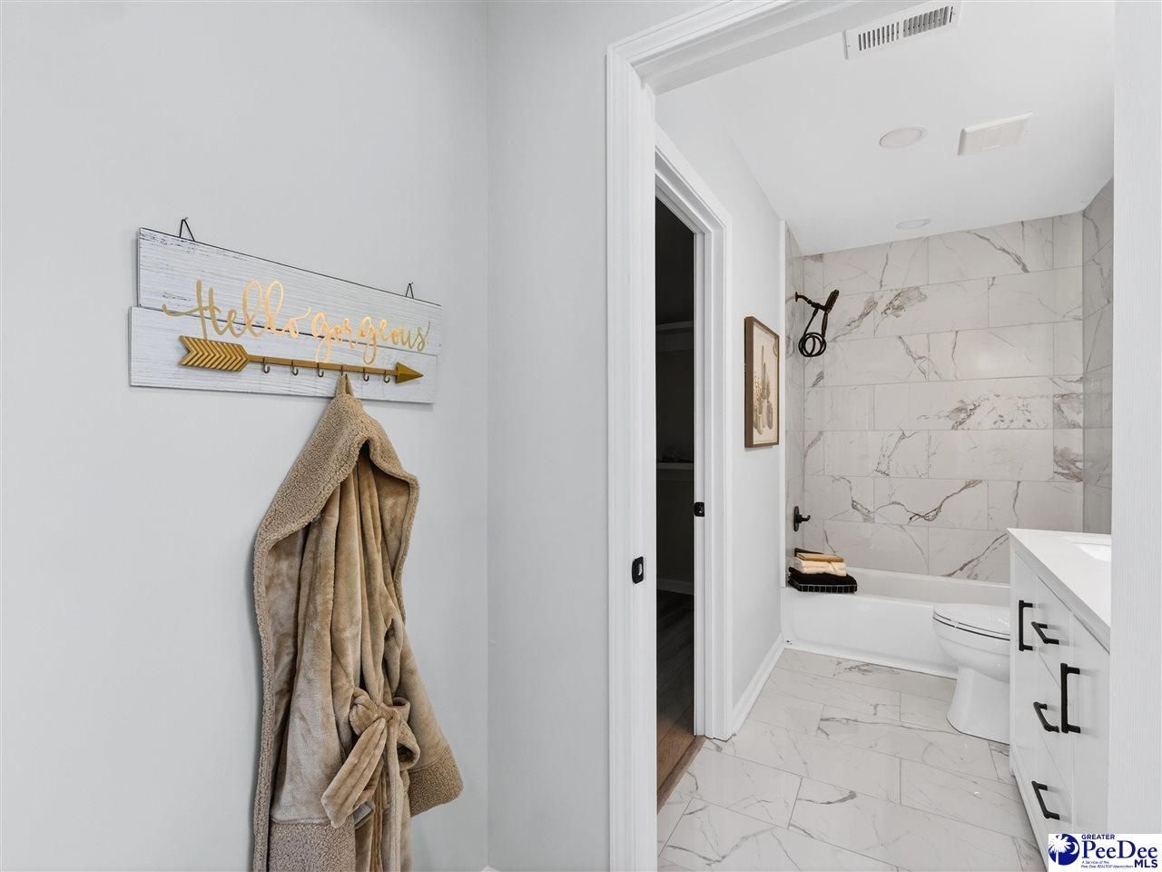 16 Lawton Cir Photo 34