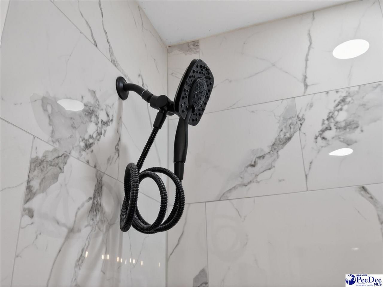 16 Lawton Cir Photo 36