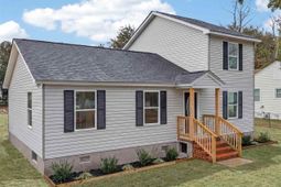 16 Lawton Cir photo 4