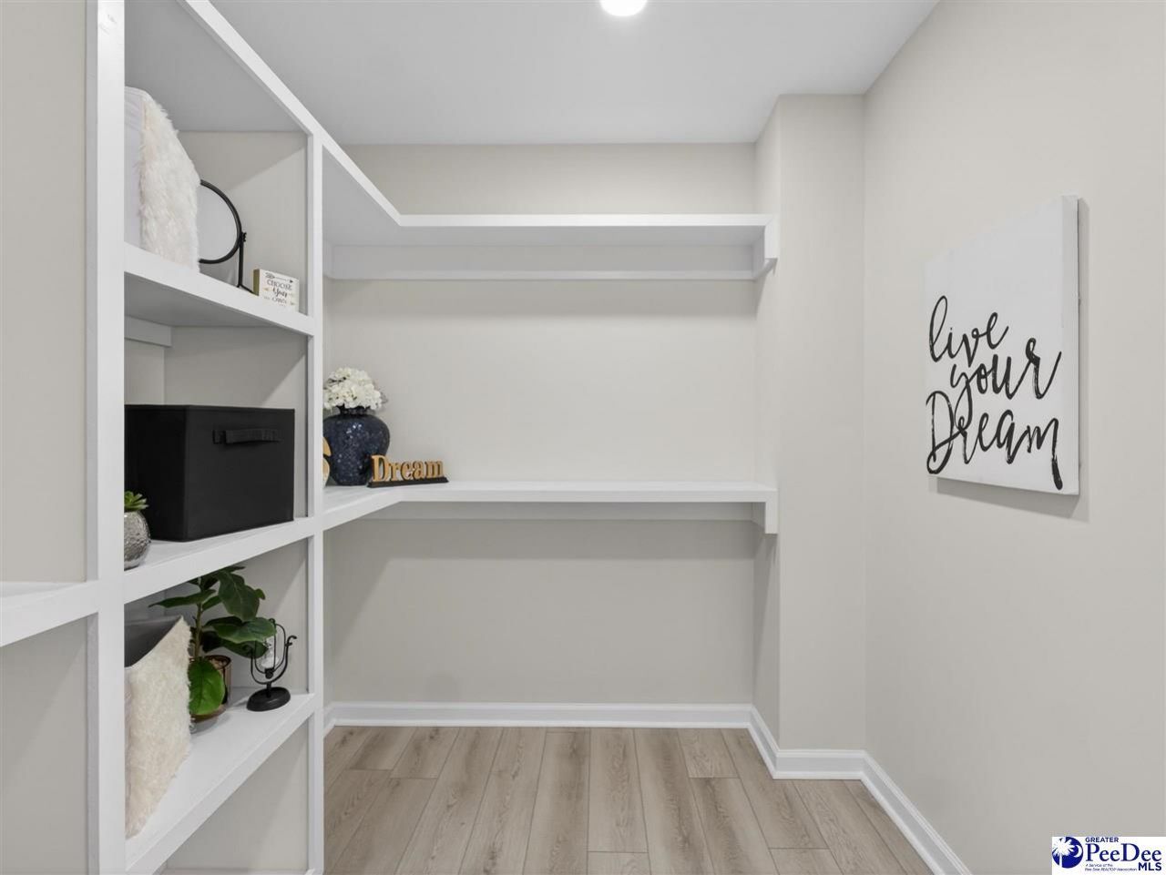 16 Lawton Cir Photo 40