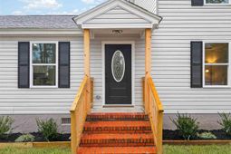 16 Lawton Cir photo 4