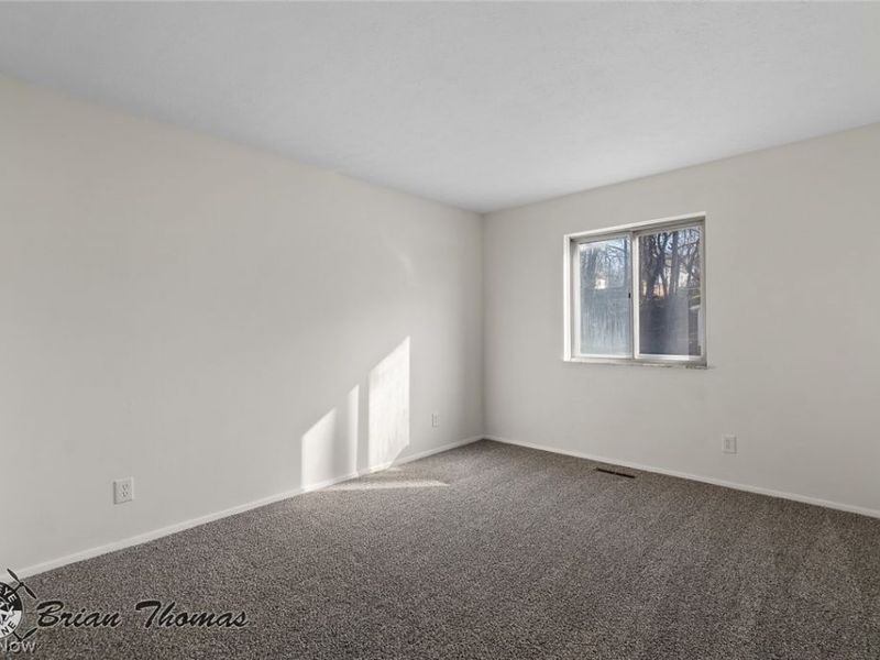 804 Carpenter Street, Akron, OH 44310 Photo 16