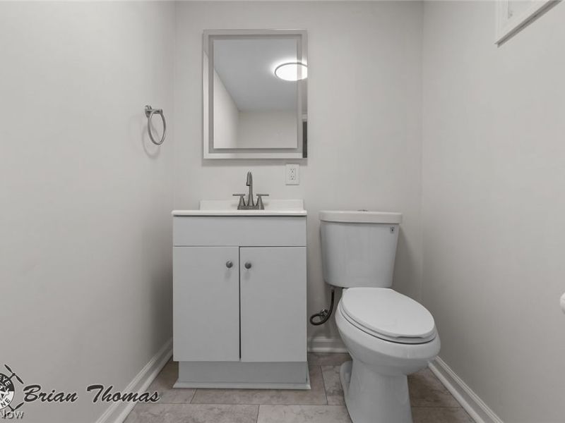 804 Carpenter Street, Akron, OH 44310 Photo 22