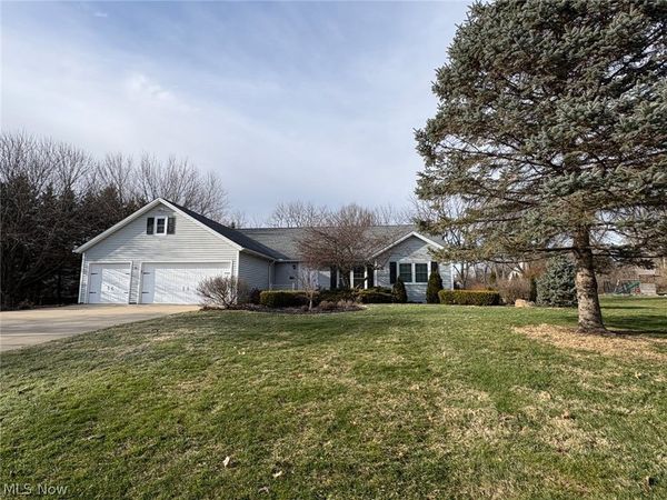 3011 Arielle Court, Medina, OH 44256