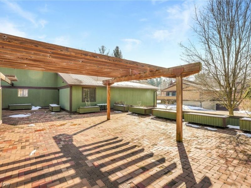 17639 Walnut Trail , Chagrin Falls, OH 44023 Photo 28