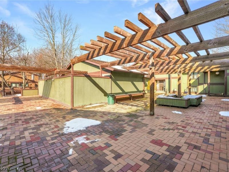 17639 Walnut Trail , Chagrin Falls, OH 44023 Photo 29