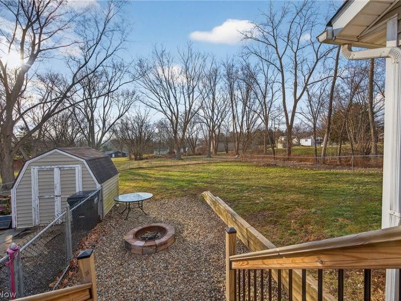 7651 Brownwood Avenue NW, Canal Fulton, OH 44614 Photo 15