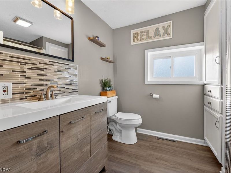 7651 Brownwood Avenue NW, Canal Fulton, OH 44614 Photo 6