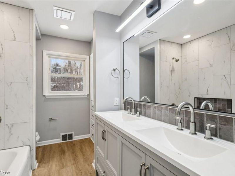 135 Southwood Road, Akron, OH 44313 Photo 13