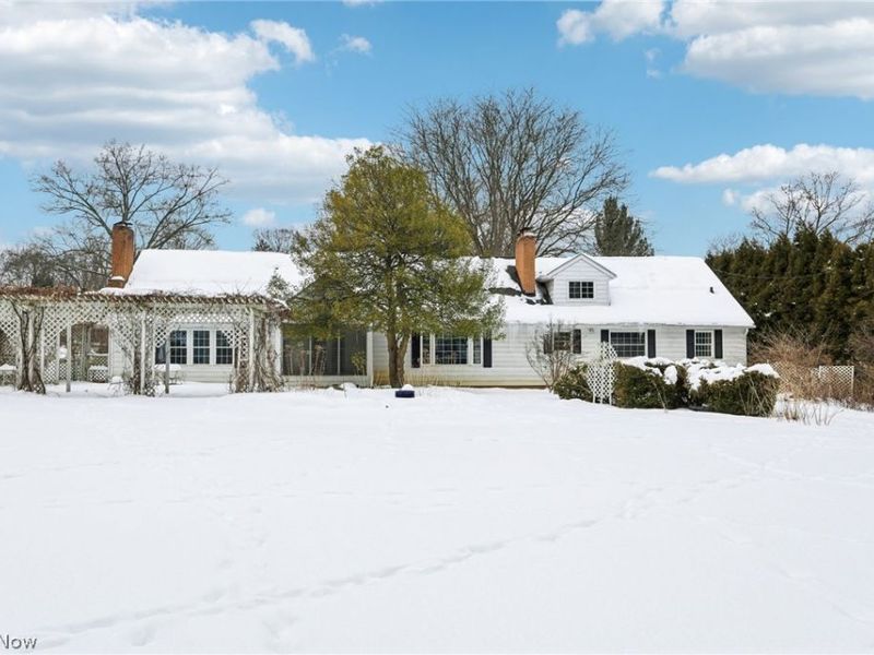 135 Southwood Road, Akron, OH 44313 Photo 2