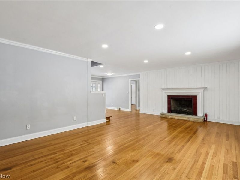 135 Southwood Road, Akron, OH 44313 Photo 5