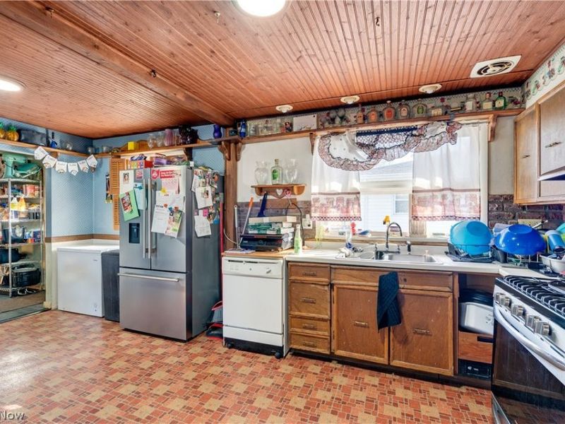 181 Yorkshire, Austintown, OH 44515 Photo 20