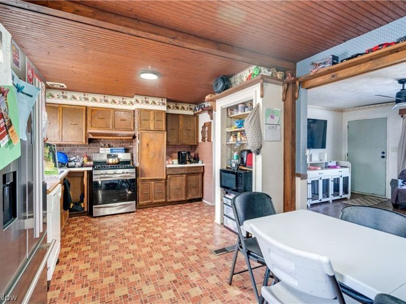 181 Yorkshire, Austintown, OH 44515 Photo 21