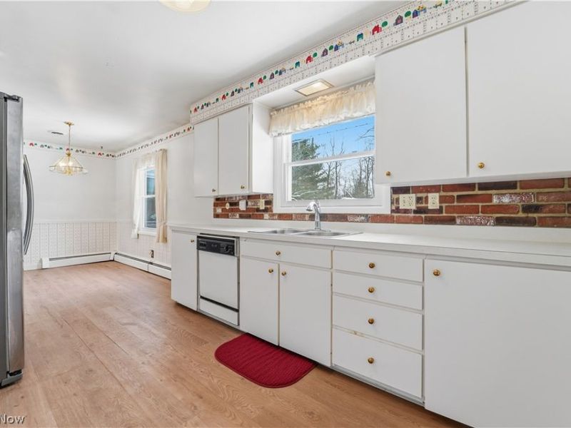 13394 Hickory Street, Chesterland, OH 44026 Photo 6