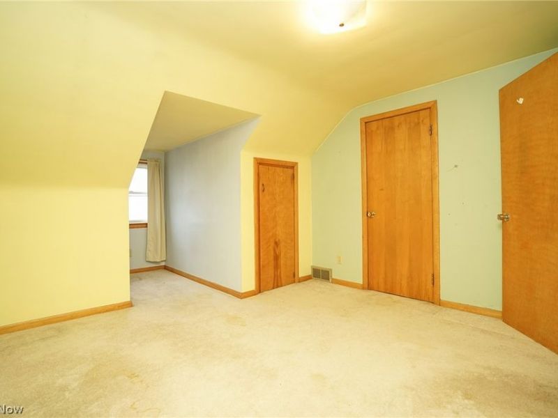 5581 E Calla Road E, New Middletown, OH 44442 Photo 12