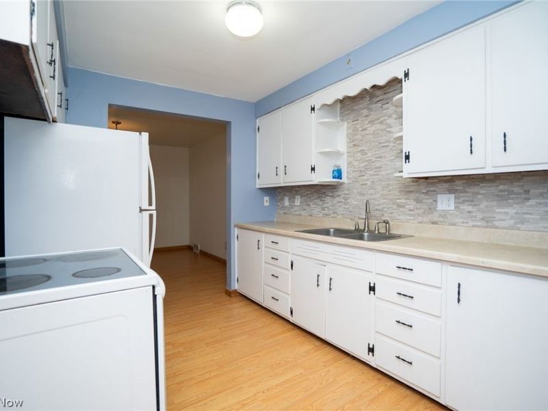 5581 E Calla Road E, New Middletown, OH 44442 Photo 4