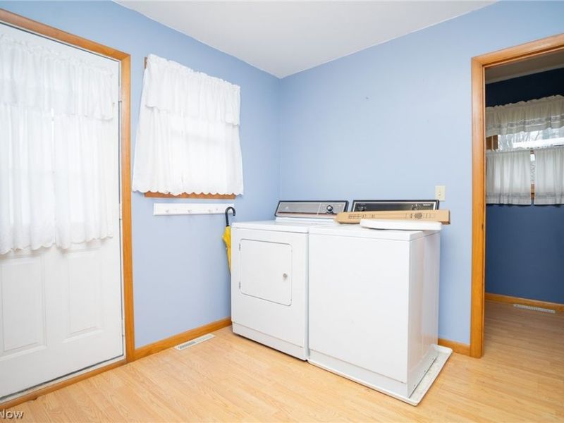 5581 E Calla Road E, New Middletown, OH 44442 Photo 7