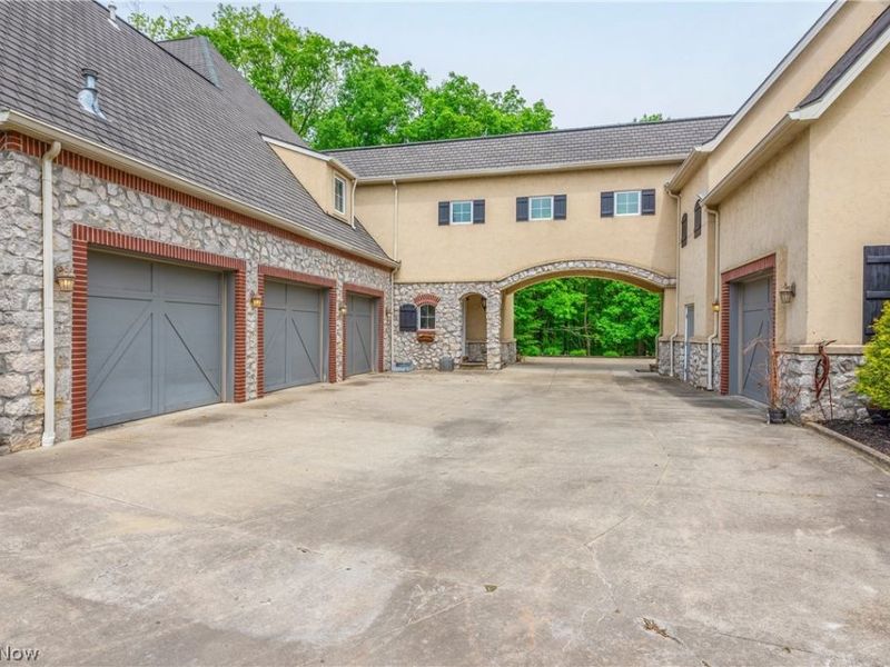 3123 Aviemore Way, Richfield, OH 44286 Photo 2